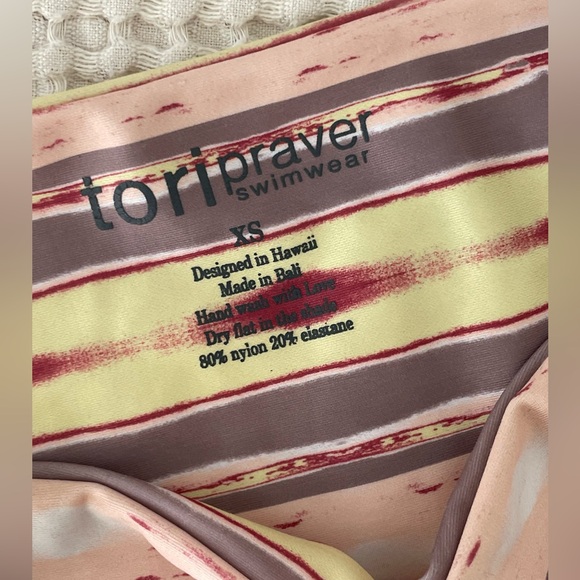 Tori Praver Jasmine Wrap Bikini in Indian Wells Skin print - Picture 5 of 5